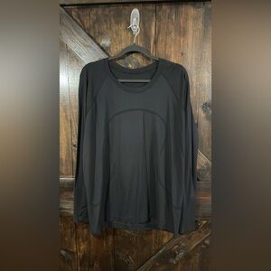 Size 16 Long Sleeve Swiftly Tech